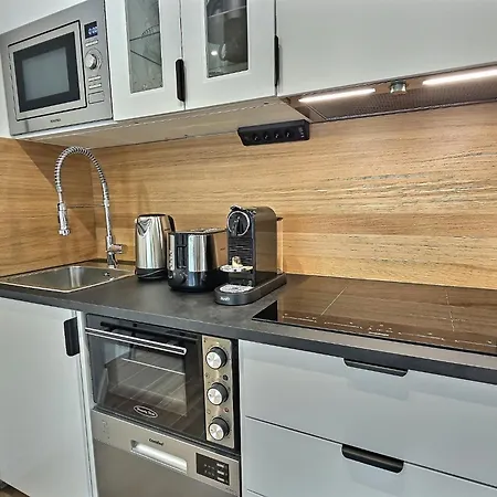 Vue Riviere, Neuf T2, Paisible, Terrasse, Rdc 아파트 *